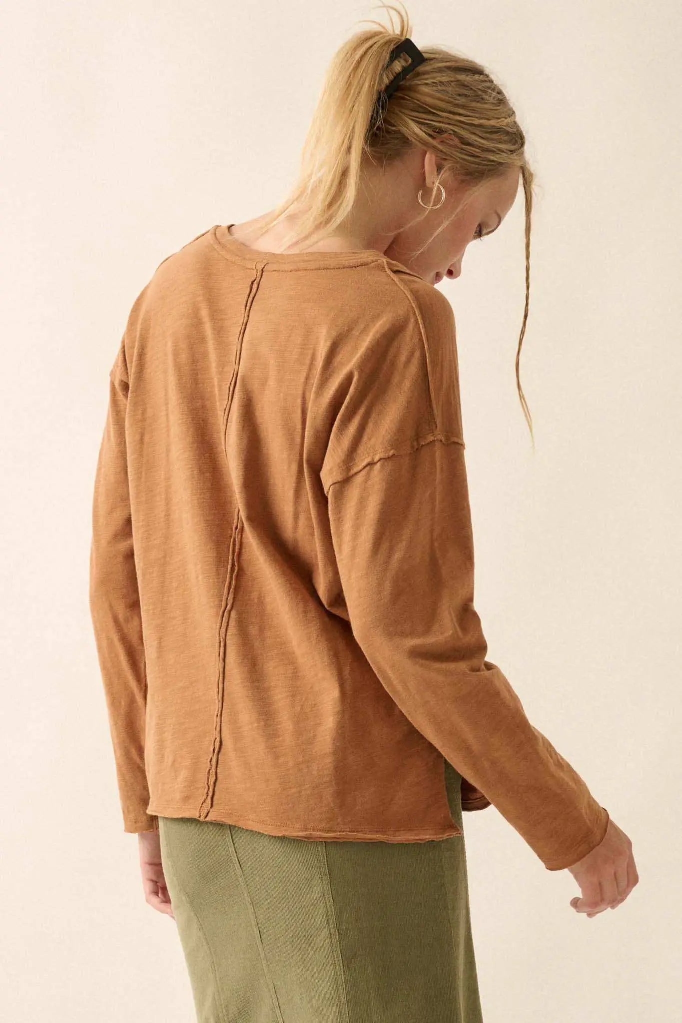 Toffee Easy Fit Mineral-Wash Slub Knit Exposed-Seam Top