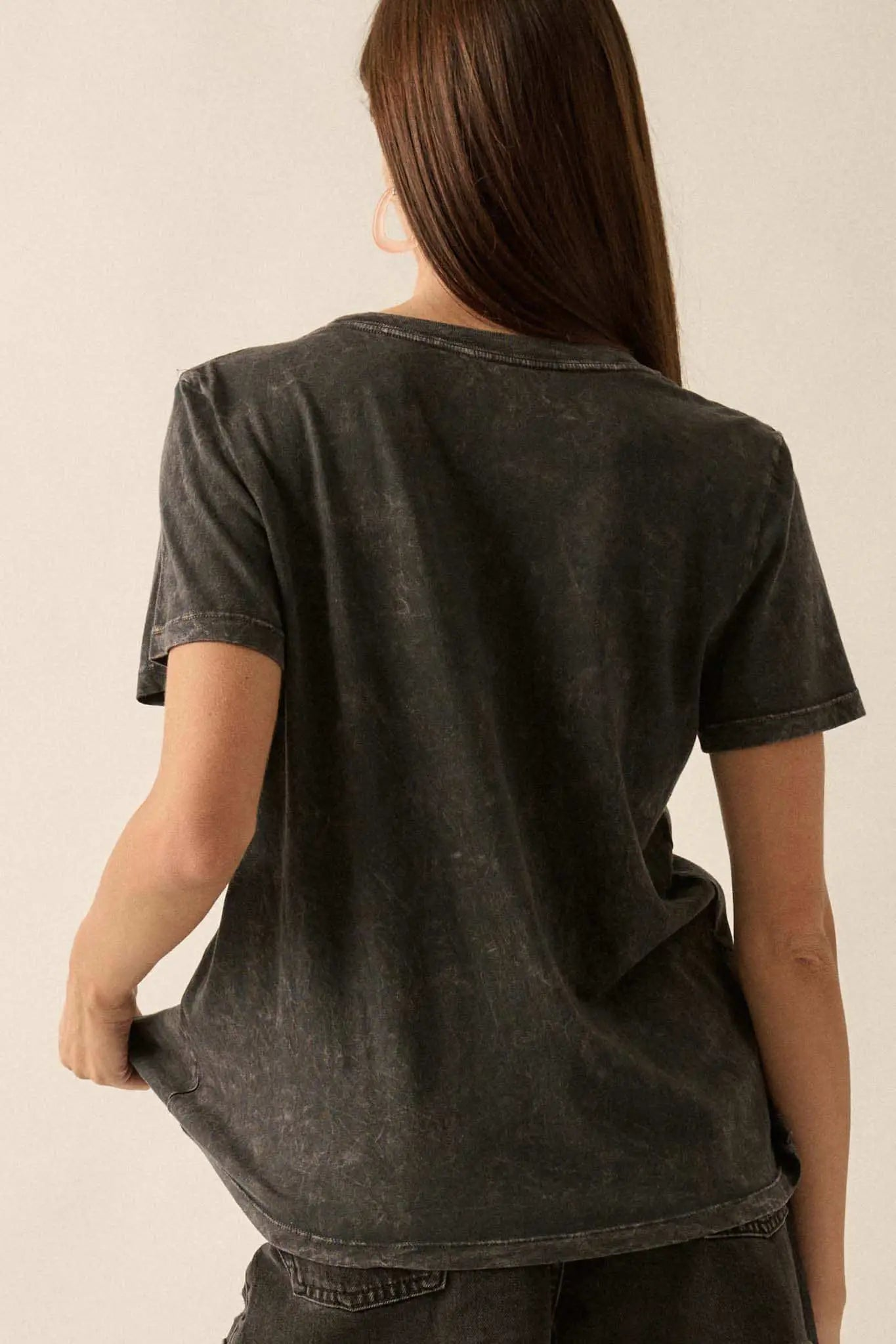 Charcoal Rock & Roll Heart Mineral Wash Graphic Tee