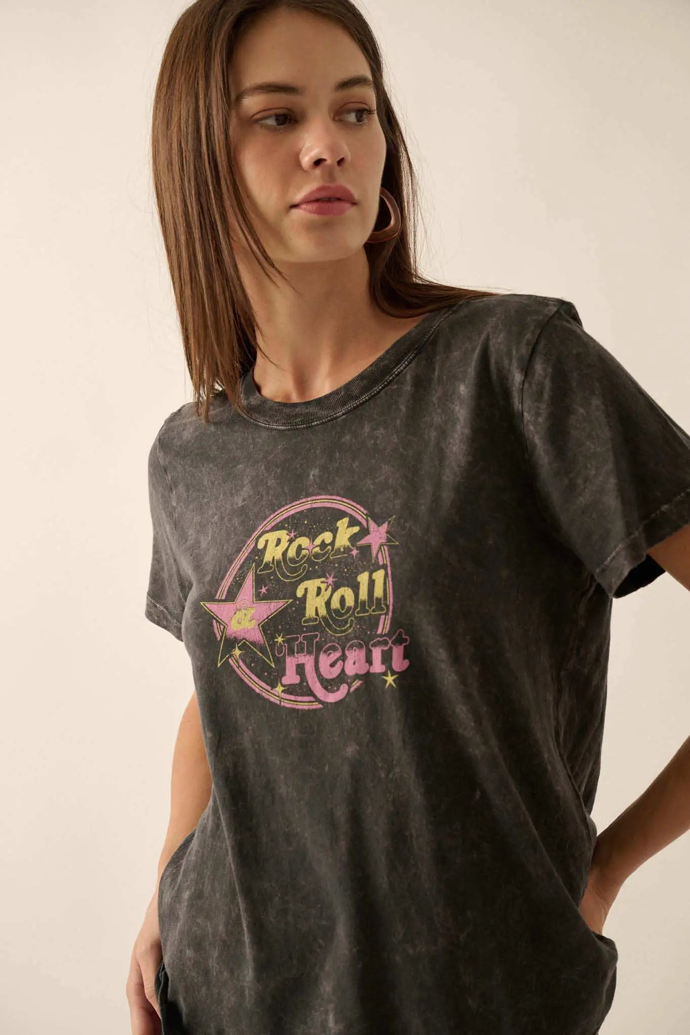 Charcoal Rock & Roll Heart Mineral Wash Graphic Tee