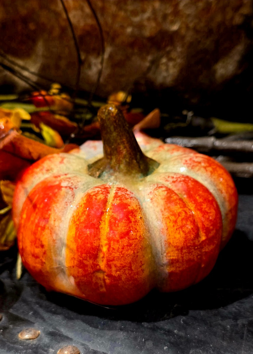 FLEURISH Harveston Pumpkin 4x4x3in