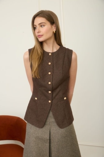 OUTERWEAR VEST