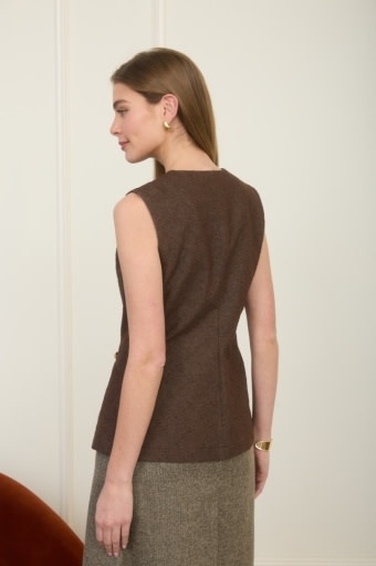 OUTERWEAR VEST