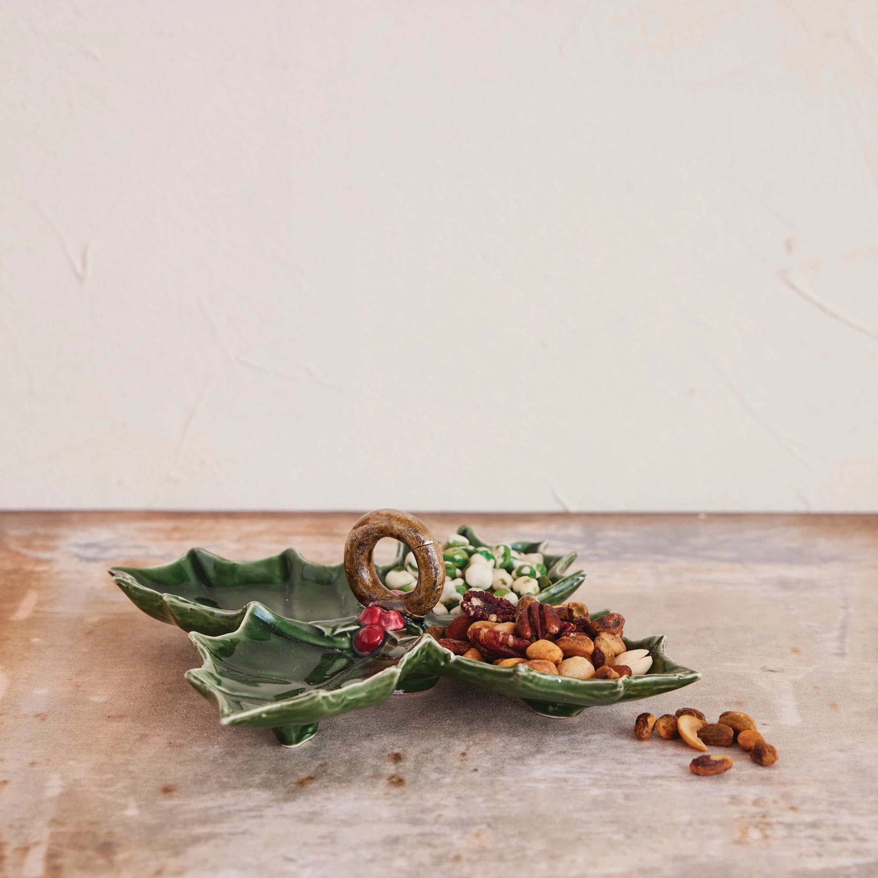 FLEURISH Ceramic Holly Leaf Shaped Dish with 4 Sections & Handle