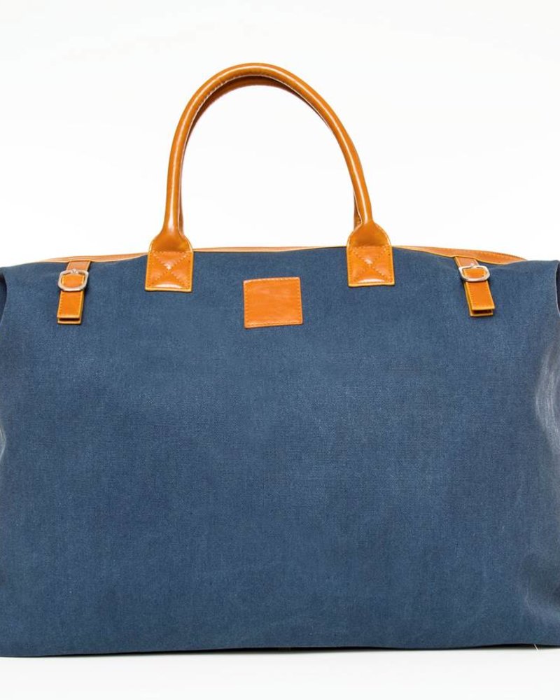 Brouk The Weekend Traveler