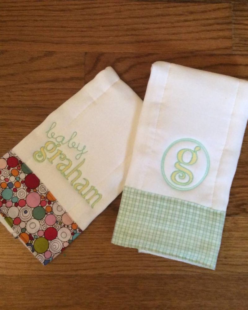 UVA Lady Fabric Trimmed Burp Cloth - set of 2