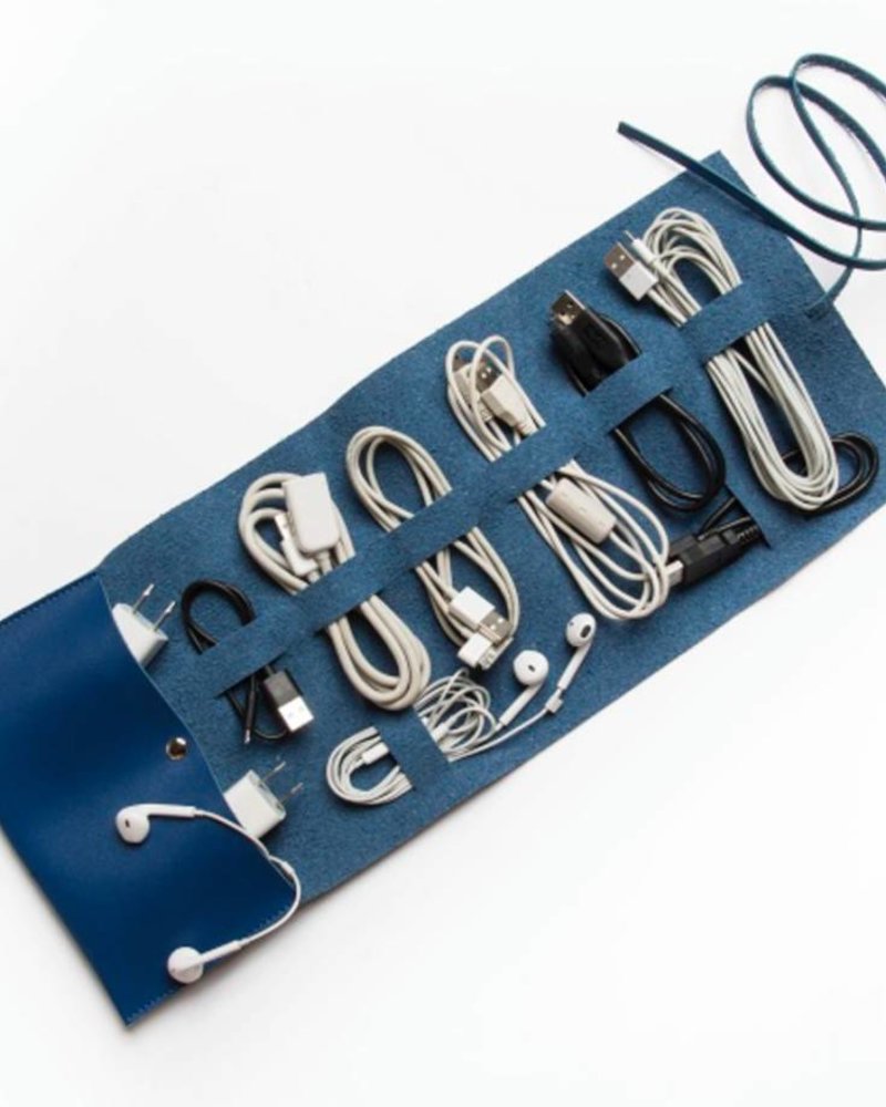 Brouk Leather Travel Cord Roll Pink