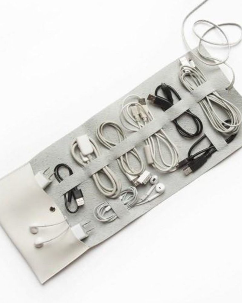 Brouk Leather Travel Cord Roll Pink