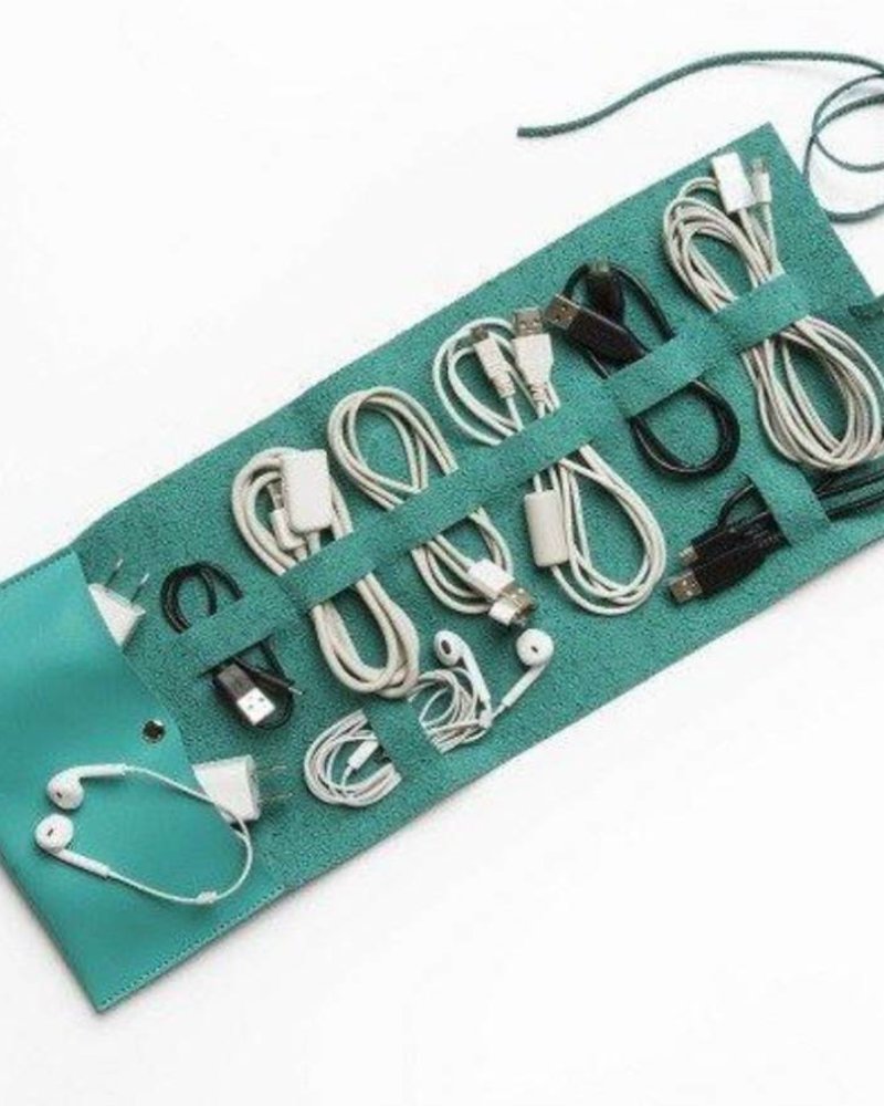 Brouk leather travel cord roll brown
