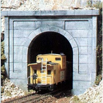 WOO - Woodland Scenics 785- C1152 N Single Tunnel Portal Conc 2