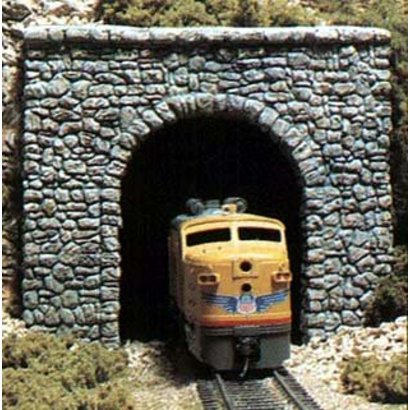 WOO - Woodland Scenics 785- C1255 HO Single Tunnel Portal Random