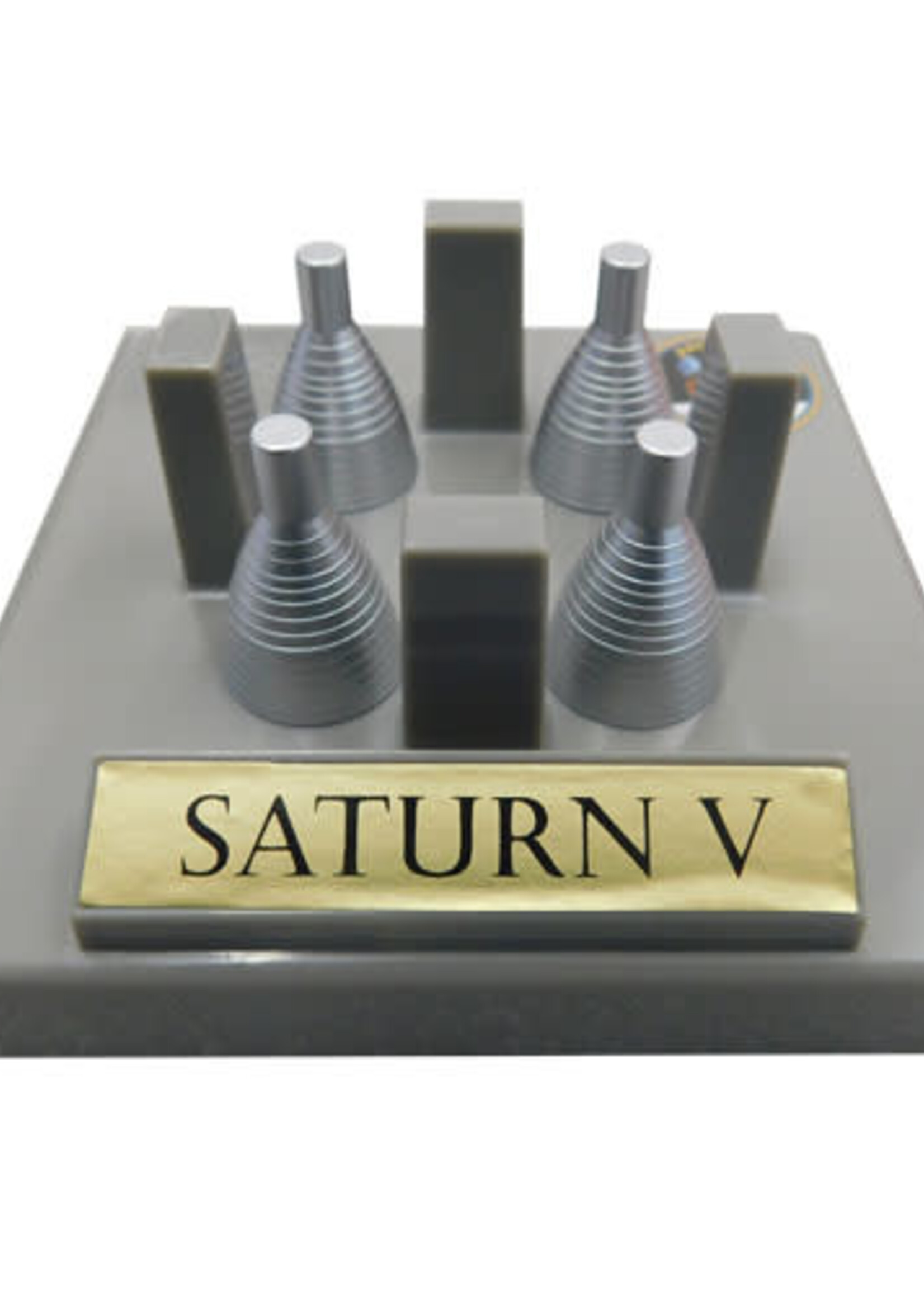 Estes Industries 2160 Saturn V 1:200 Scale ARF with stand
