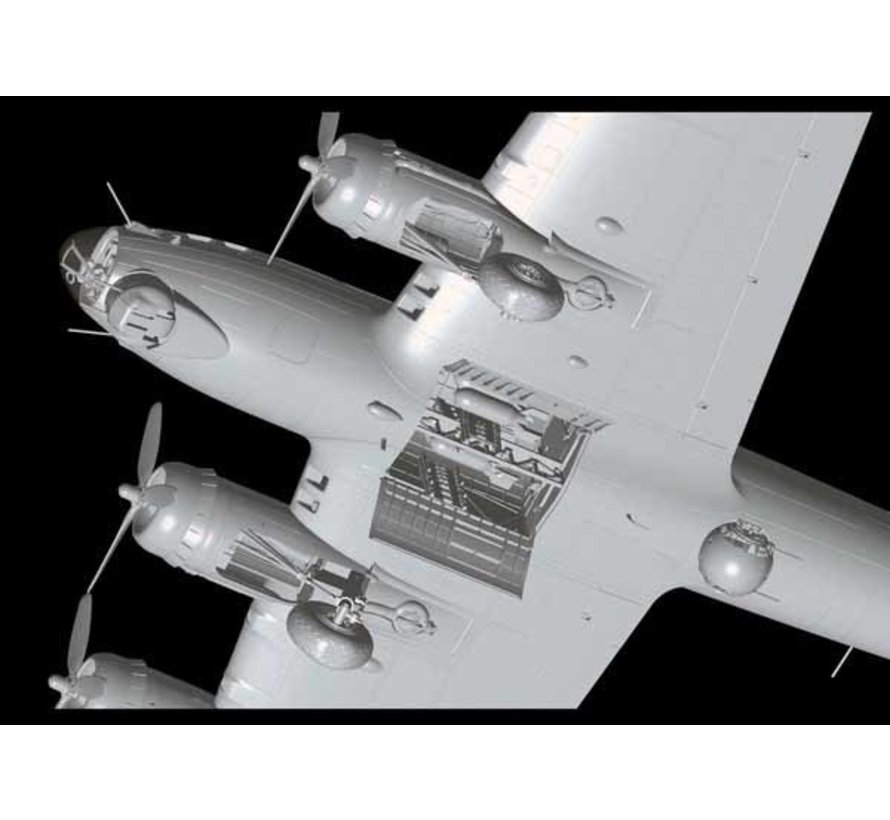 HK Models 01F001 1:48 B-17G Flying Fortress Bomber New Tool Plastic Model Kit HK Models 01F001 1:48 B-17G Flying Fortress Bomber New Tool Plastic Model Kit