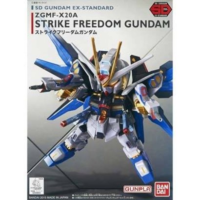 BANDAI MODEL KITS 204934 EX-Standard Strike Freedom Gundam Seed Destiny