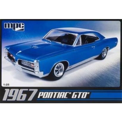 MPC (MPC) MPC710L 1/25 '67 Pontiac GTO Plastic model kit.