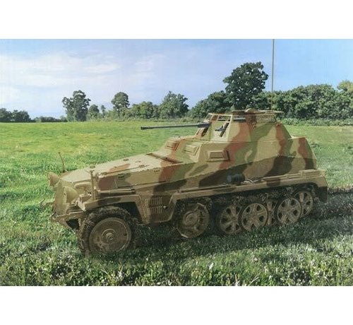 DML6882 Sd.Kfz.250/9 Ausf A Halftrack w/2cm leSPW Gun 1/35