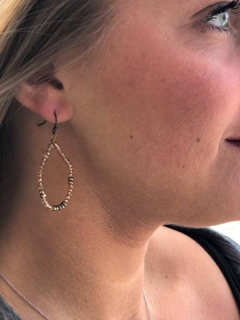 Sayulita Handmade Beaded Earrings | Black and Rose Gold