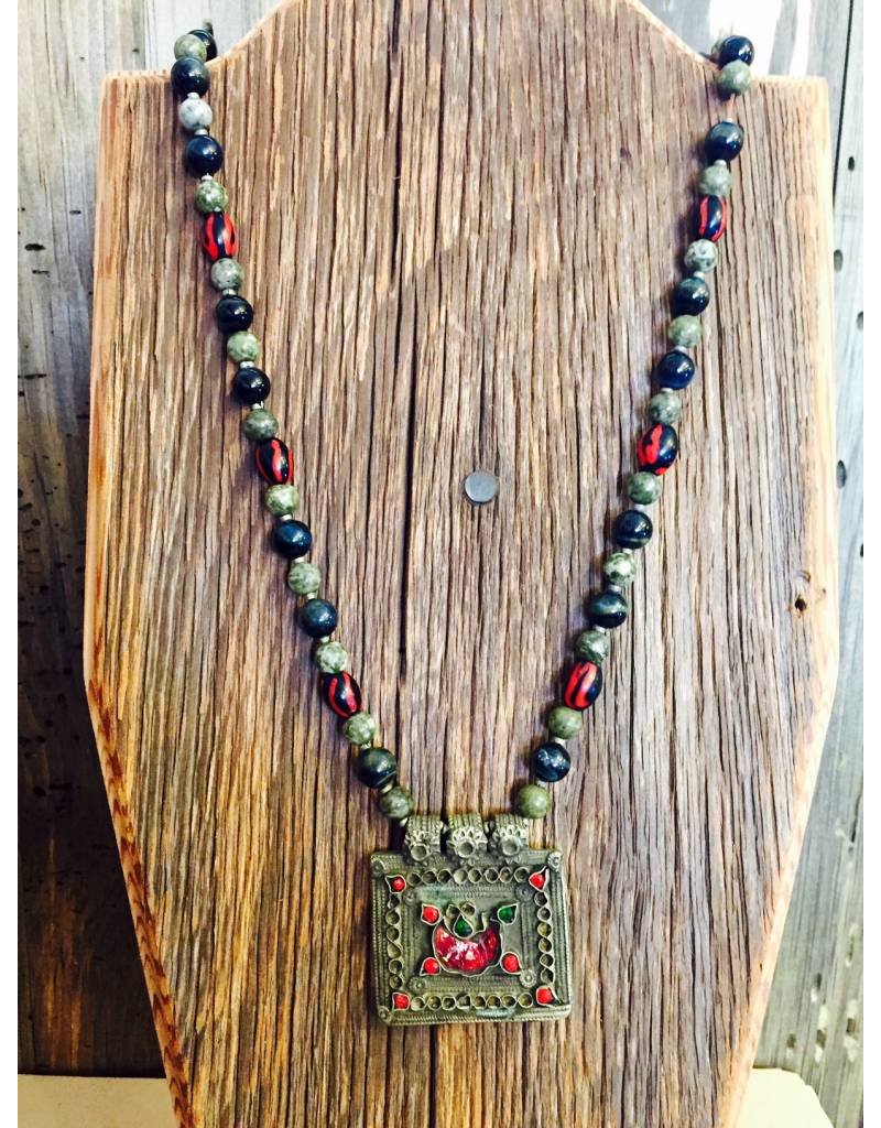 Kuo Kuo - Genuine Tibetan Semi Precious Stones Beaded Brass Necklace