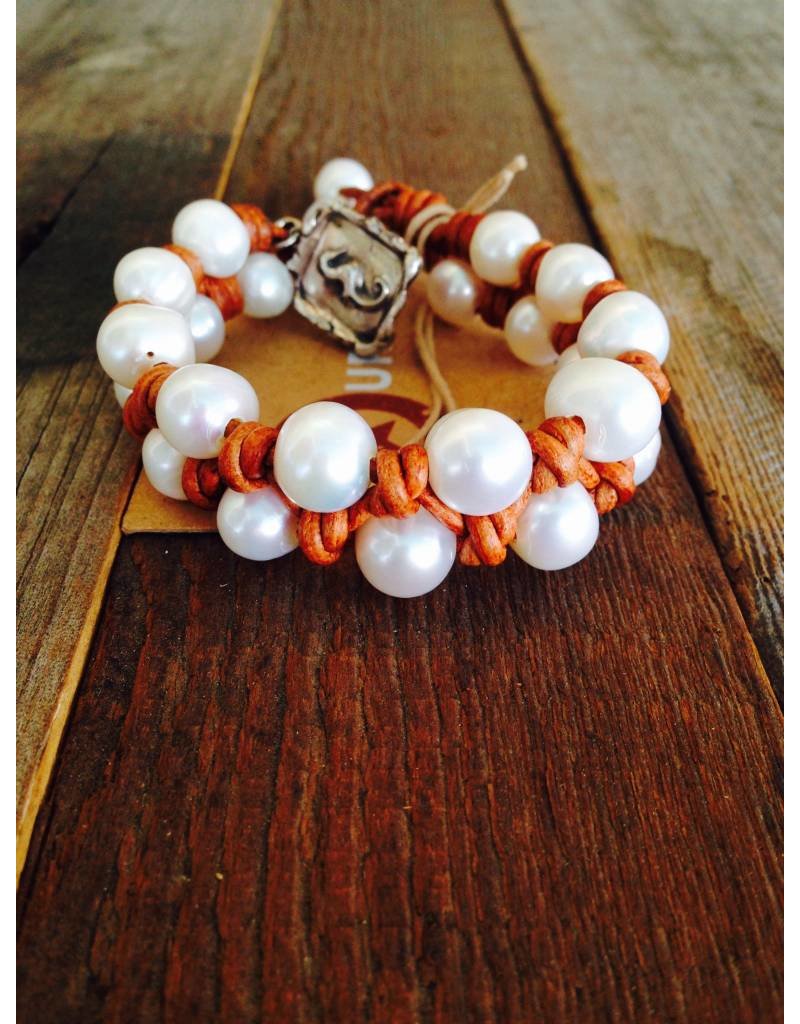 Happy Go Licky Happy Go Licky - Leather and Pearl Bracelet w/Seahorse Wax Seal