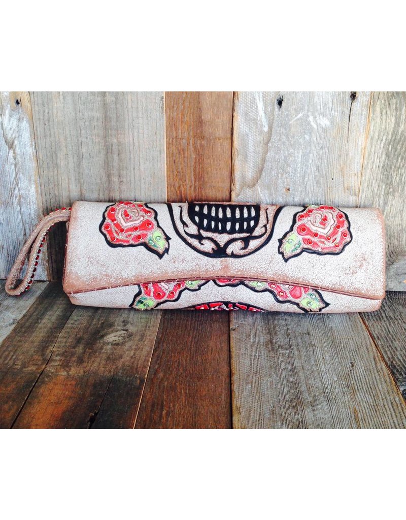 Kippy's Kippy's Leather - Large Skull and Roses Clutch