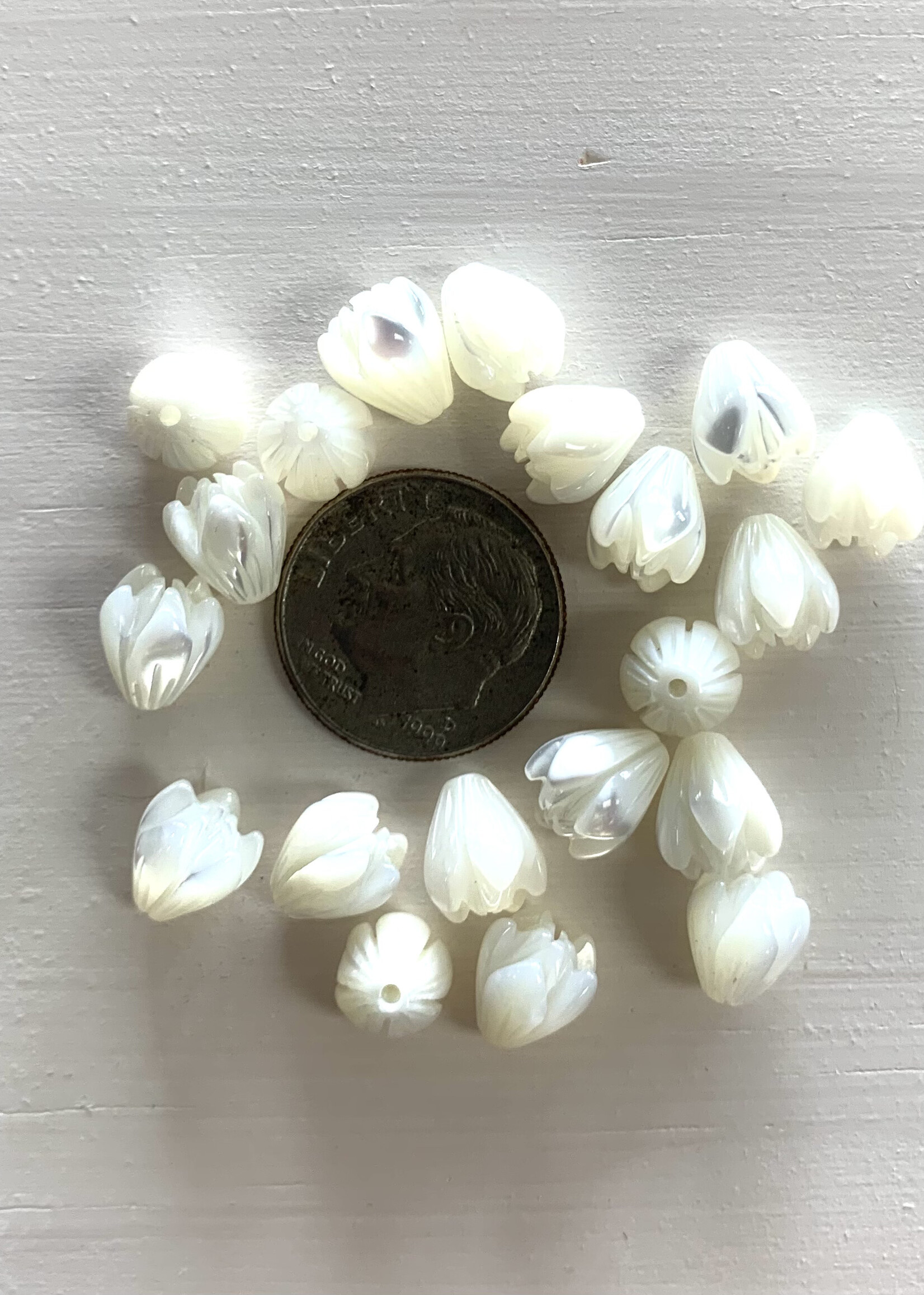 Pikake Flower 8mm Mother of Pearl Qty 25