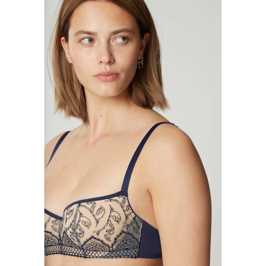 demi cup bra