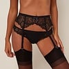 SIMONE PERELE Wish Lace Garter Belt