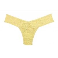 signature lace low-rise thong