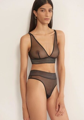Bare Soft Plunge Bra 