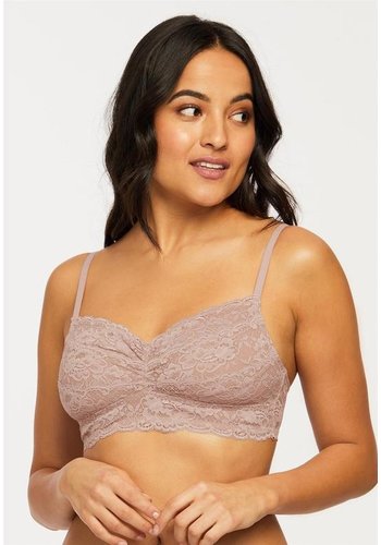 Flirt Cup-Sized Lace Bralette 