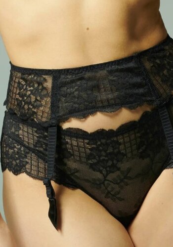 Reve Suspender 