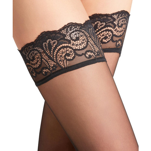 Matte Deluxe 20 Special Lace Stay-Up 