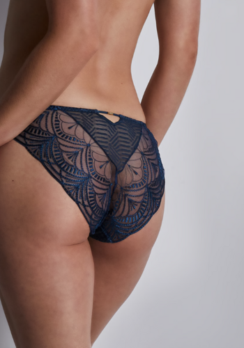 Global Vibes Italian Brief 