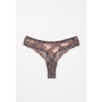 Farah Thong