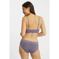 Flirt Lace Hipster