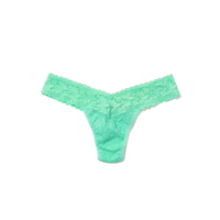 Signature Lace Low Rise Thong