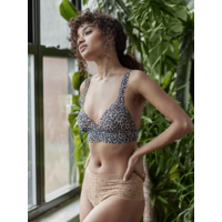 Signature Lace Retro Thong