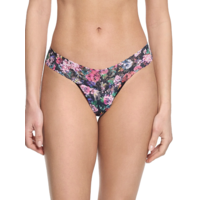 Signature Lace Low Rise Thong