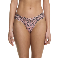 Signature Lace Low Rise Thong