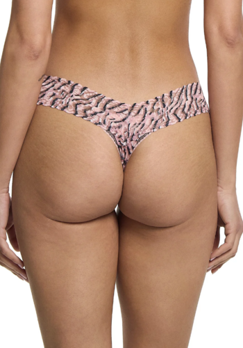 Signature Lace Low Rise Thong 