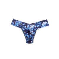 Signature Lace Low Rise Thong