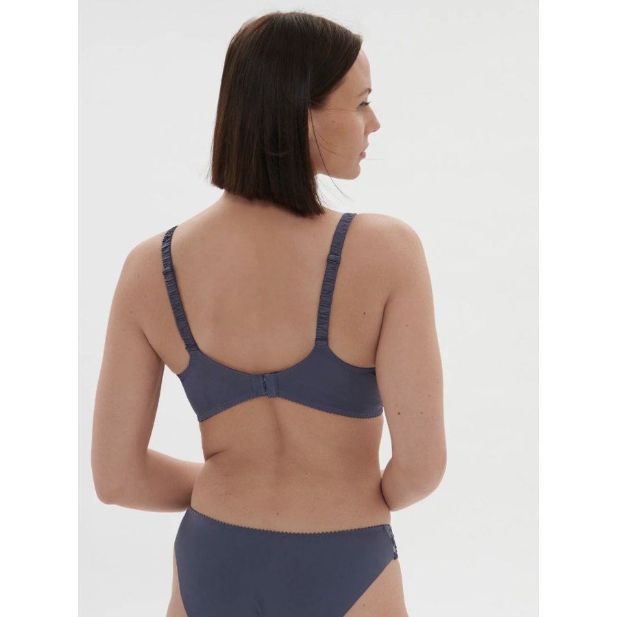 Intrigue Full Coverage Plunge Bra