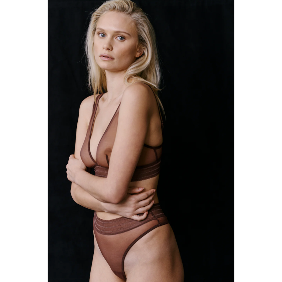 Bare Thong
