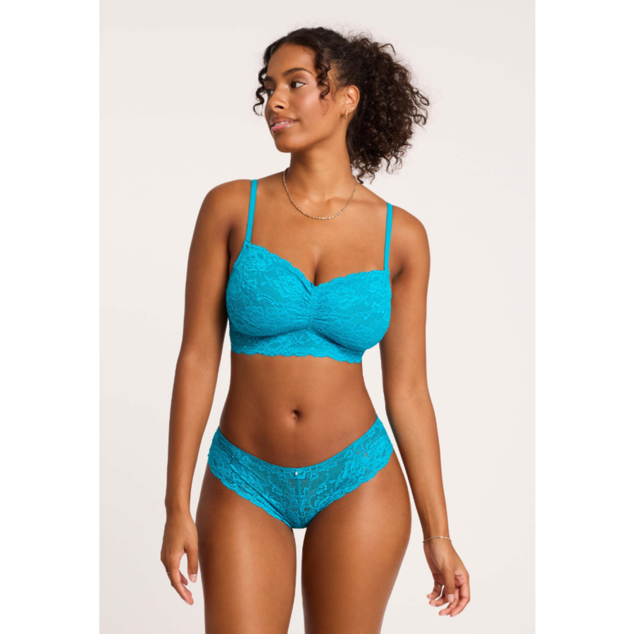 Flirt Cup-Sized Lace Bralette