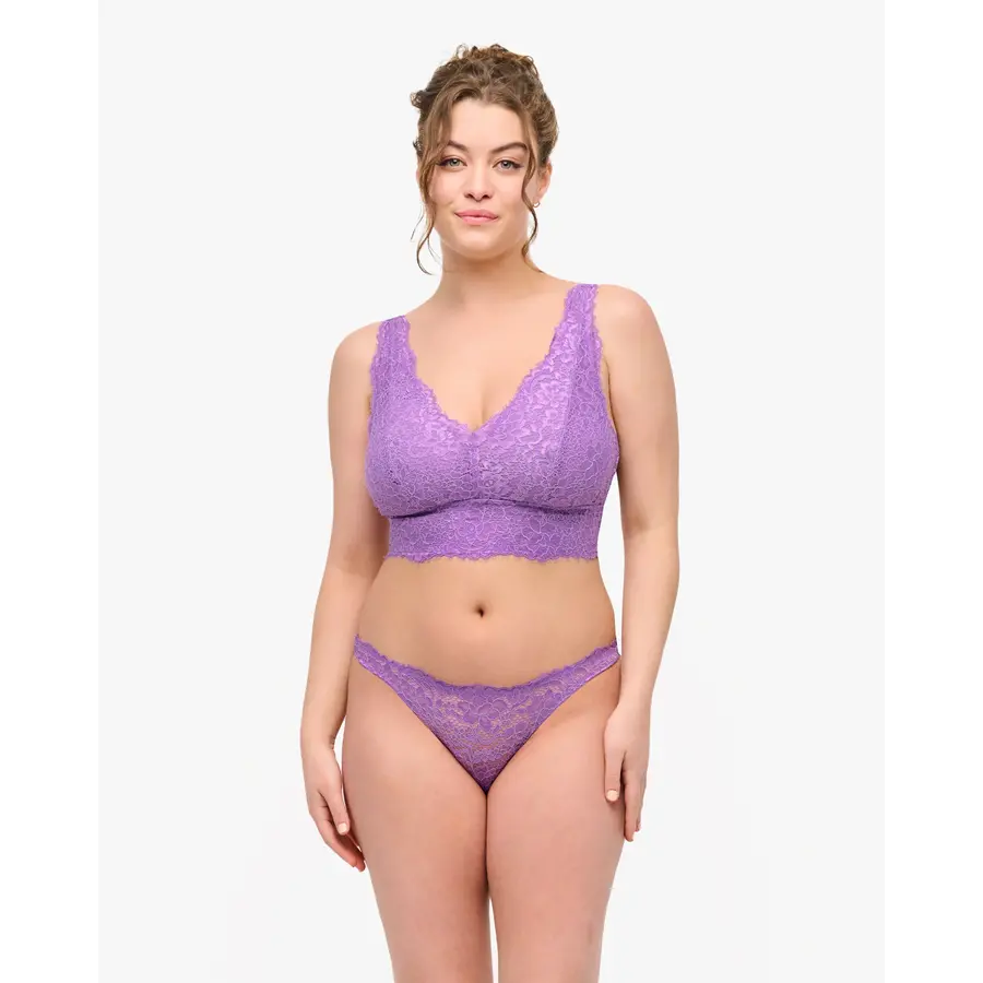 Pret A Porter Curvy Longline Bralette