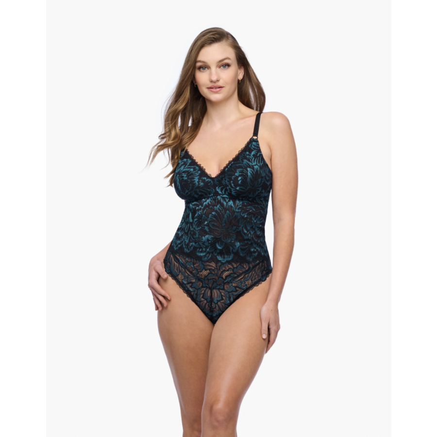 Encantata Curvy Camisole