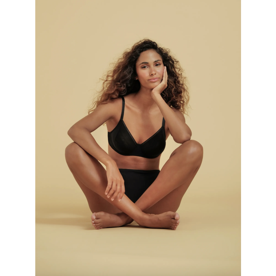 New Apesanteur Thong