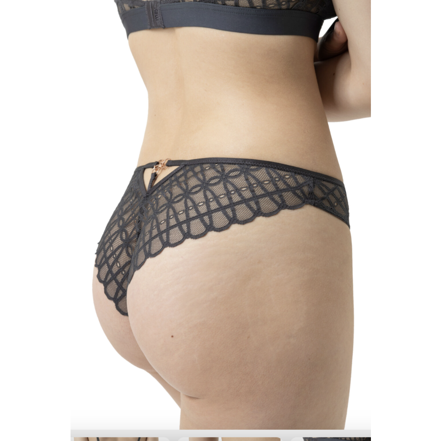 Poetry Temptation Brazilian