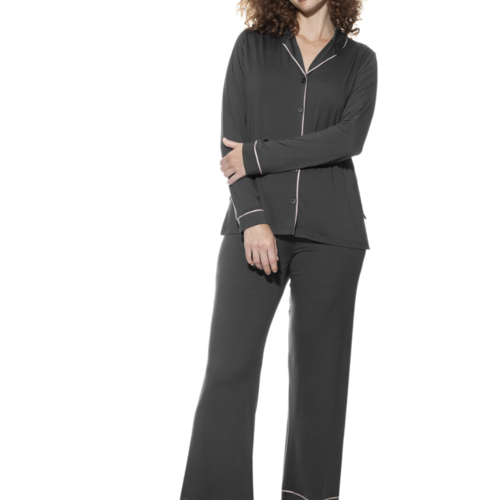 Pure Chic Long-Sleeved Pyjama 