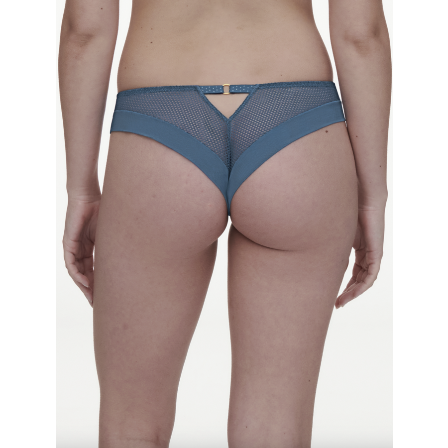 Fleurs Signature Lace Thong