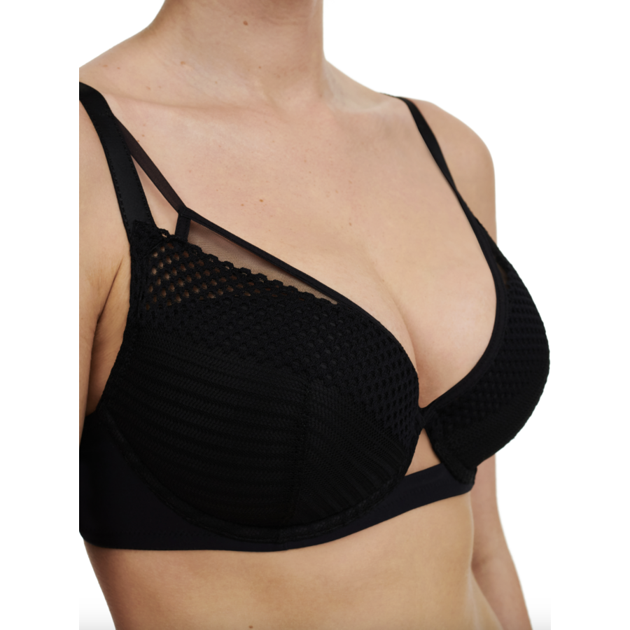 Play Plunge Contour Bra
